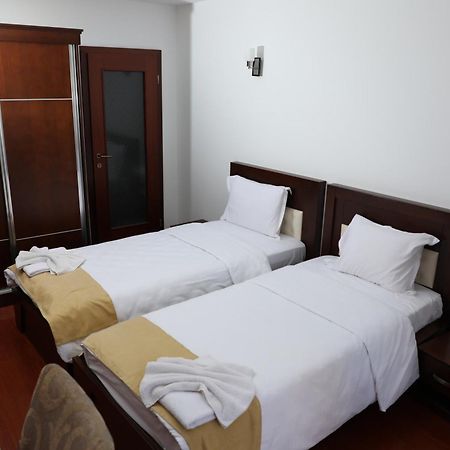Bruti Hotel Prizren Ngoại thất bức ảnh